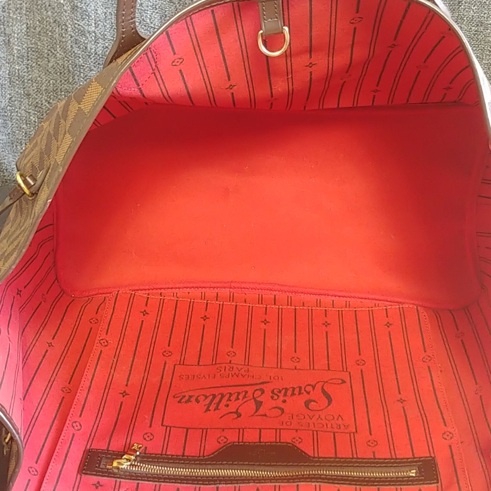 Louis Vuitton Neverfull GM Tote - Picture 5 of 8